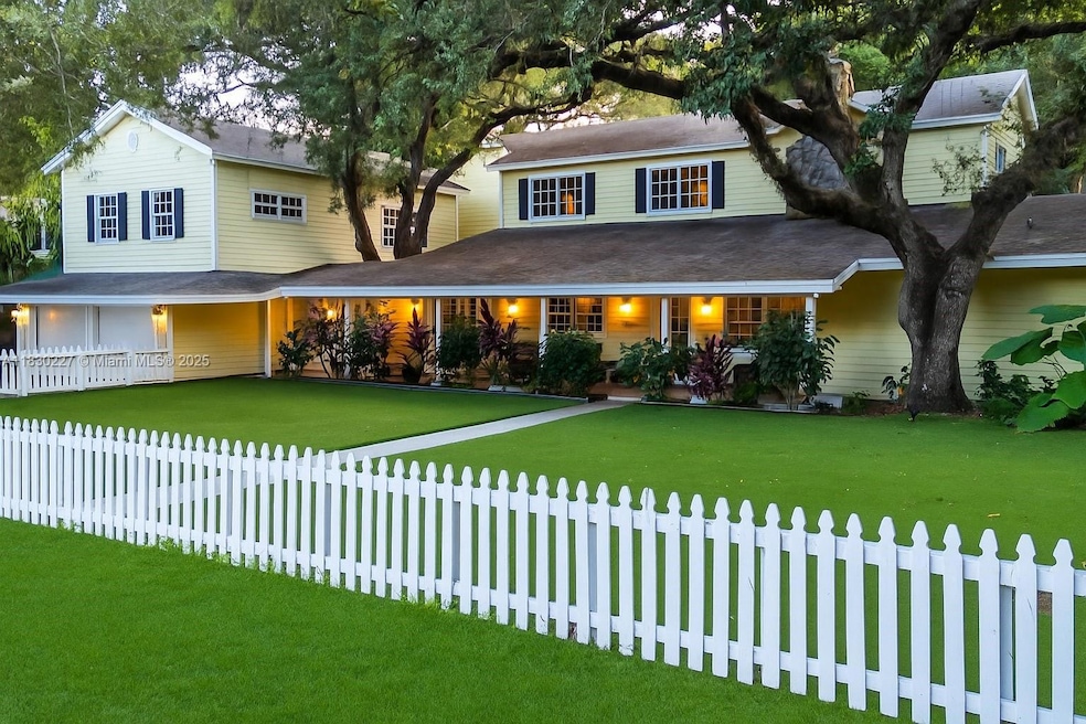 For Sale $3,495,000 • Co-Listing Agent