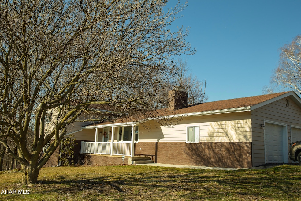 700 E Logan Ave (1)