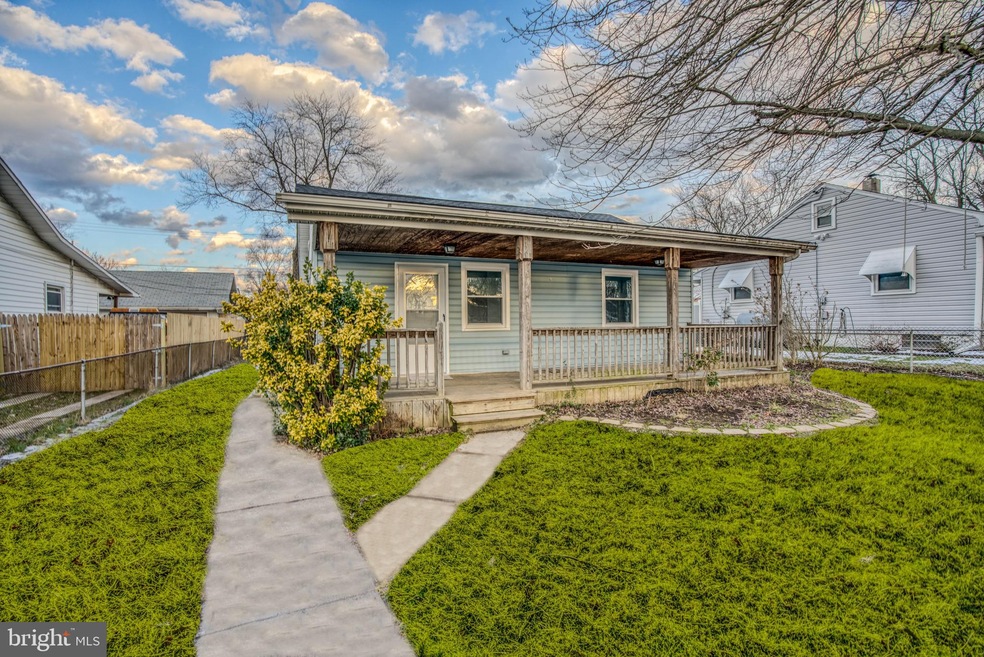 4 Right Rudder Ct, Middle River, MD 21220 - photo 1