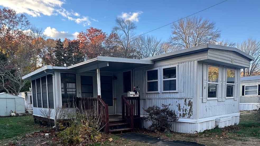 270 Boston Post Rd unit TRLR 6, Waterford, CT 06385 - photo 1