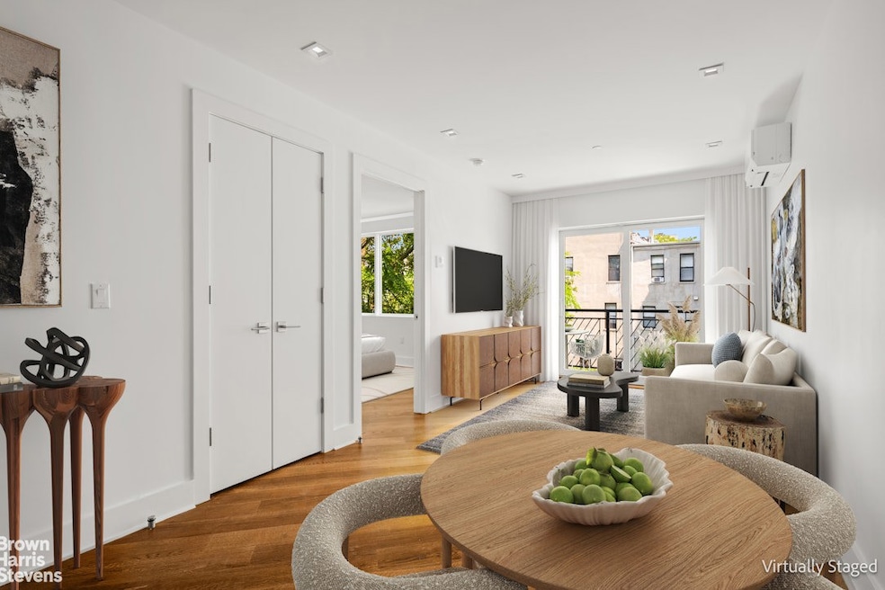 553 W 182nd St unit 3R, New York, NY 10033 - photo 1