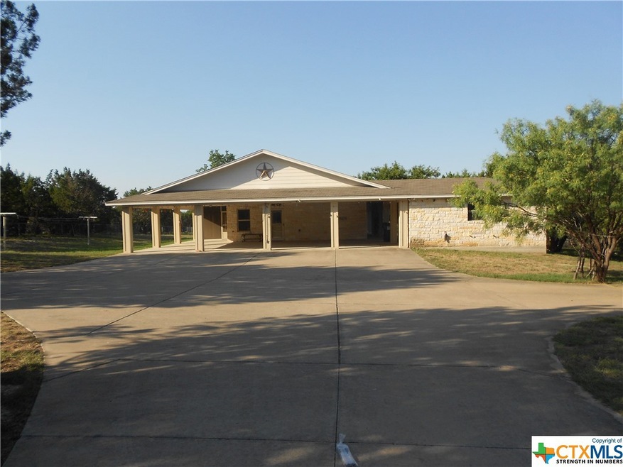 951 Bluestem Dr, Copperas Cove, TX 76522 - photo 1
