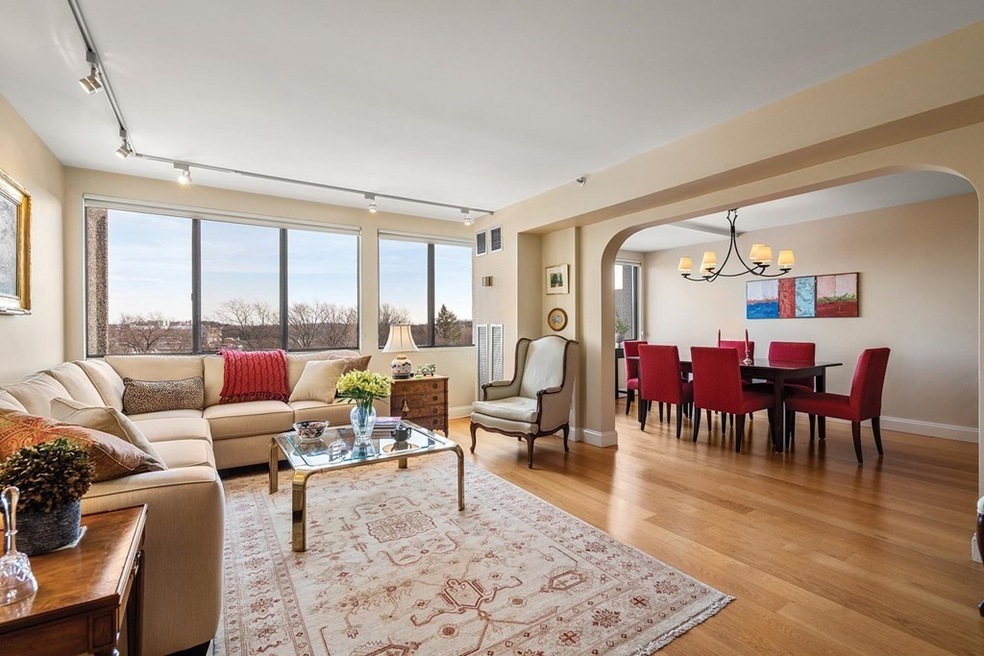 250 Hammond Pond Pkwy unit 703N, Chestnut Hill, MA 02467 - photo 1