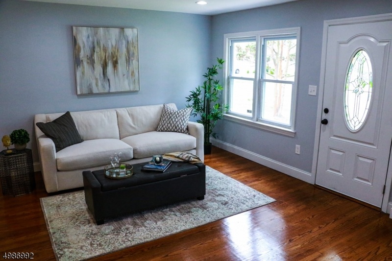 58 Alison Rd, Roselle, NJ 07203 - photo 1