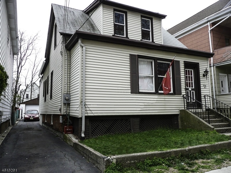 65 Blaine St, Passaic, NJ 07055 - photo 1