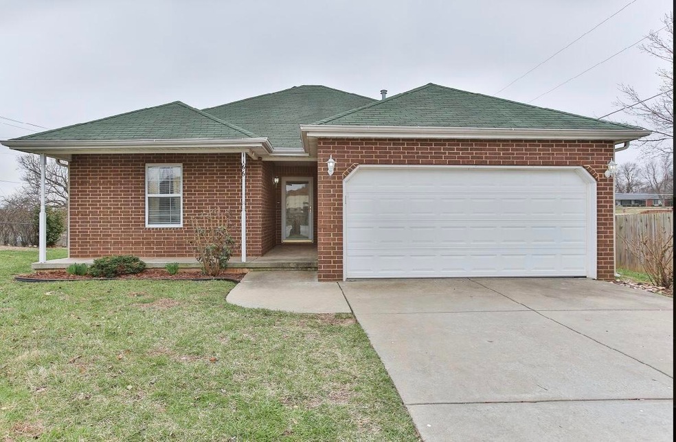 1166 Olive Ct, Nixa, MO 65714 - photo 1