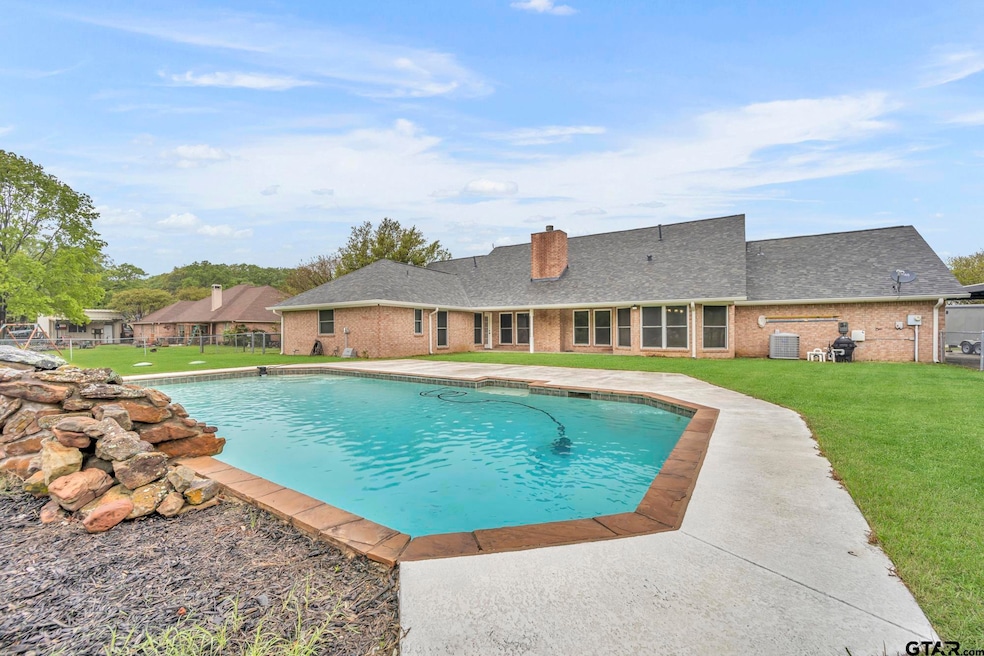 For Sale $530,000 • Co-Listing Agent
