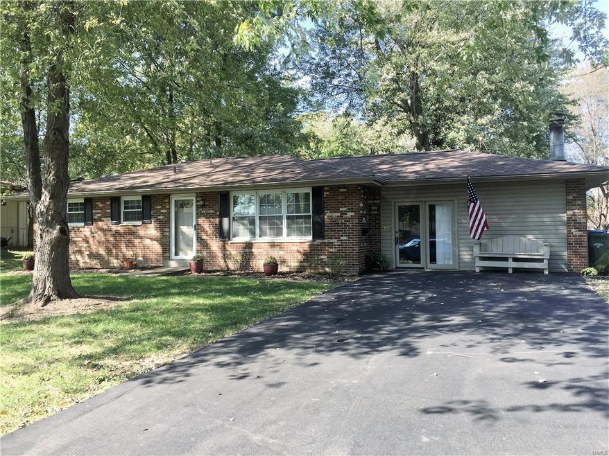 19 Wexford Green, Maryville, IL 62062 - photo 1