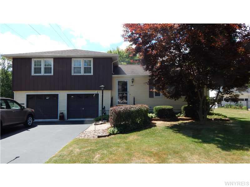 1487 Forbes St, North Tonawanda, NY 14120 - photo 1