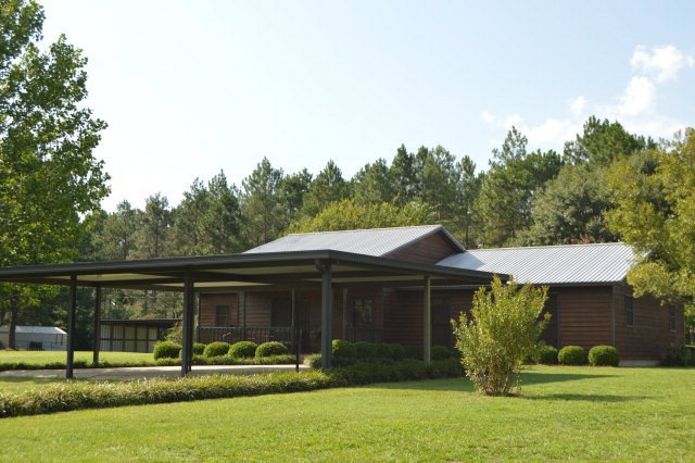 204 Woodcrest Rd, Sylvester, GA 31791 - photo 1