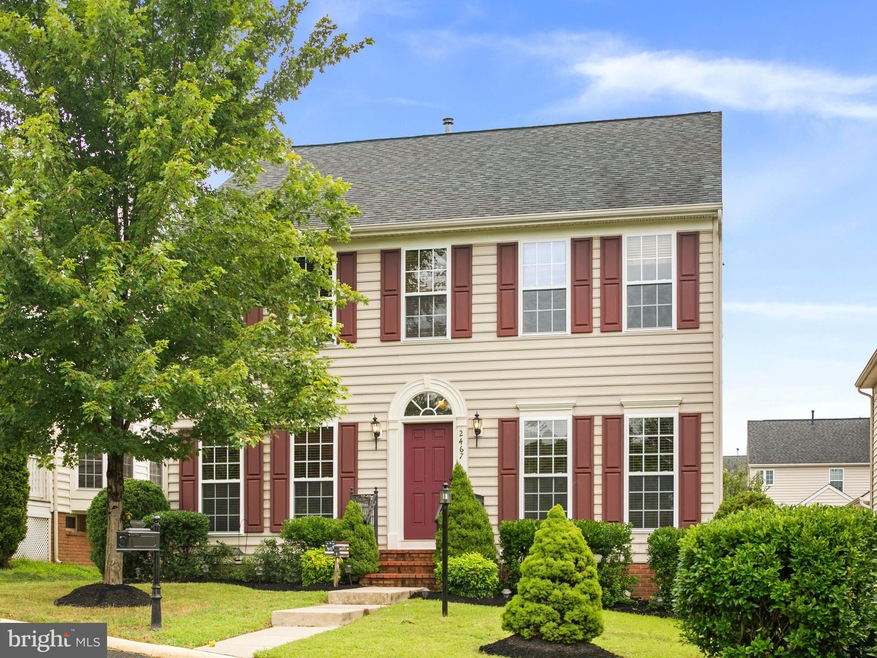 2467 Five Fathom Cir, Woodbridge, VA 22191 - photo 1