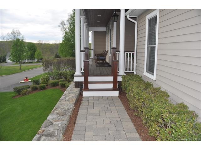 204 Sugar Maple Way unit 204, Middlebury, CT 06762 - photo 1