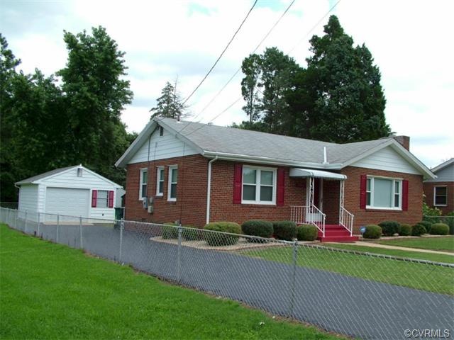 Fabulous 3 bedroom, 1 bath brick ranch with detach