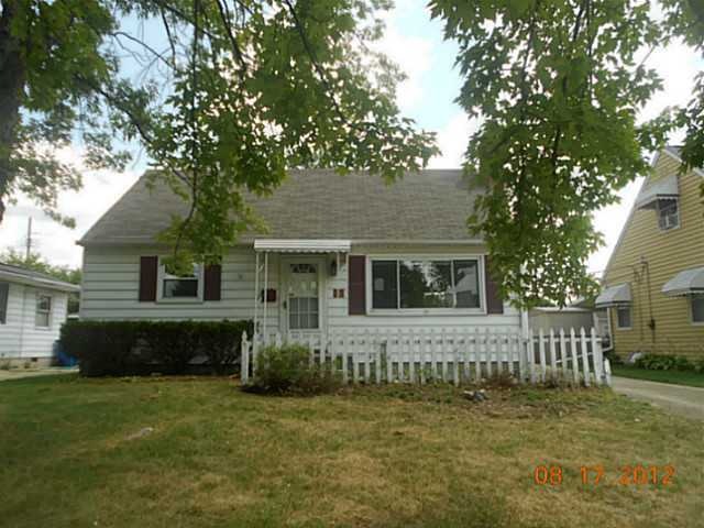 626 Roth Ave, Columbus, OH 43228 - photo 1