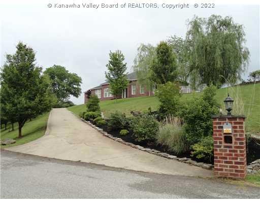 62 Stone Ridge Dr, Scott Depot, WV 25560 - photo 1