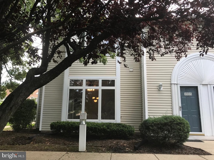 1905 Naomis Ct, North Wales, PA 19454 - photo 1