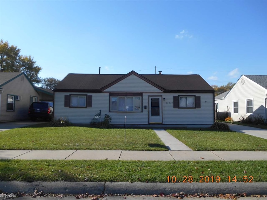26521 Woodmont St, Roseville, MI 48066 - photo 1