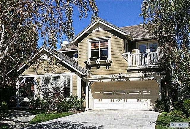 Front: Cottage Home with Long Driveway and Private