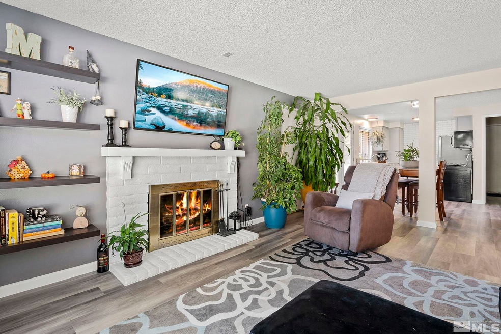 848 Parkside Dr unit 6, Sparks, NV 89434 - photo 1