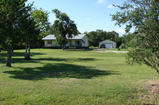 2412 County Road 510, Brazoria, TX 77422 - photo 1