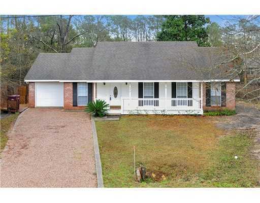 972 Pokai Ct, Diamondhead, MS 39525 - photo 1