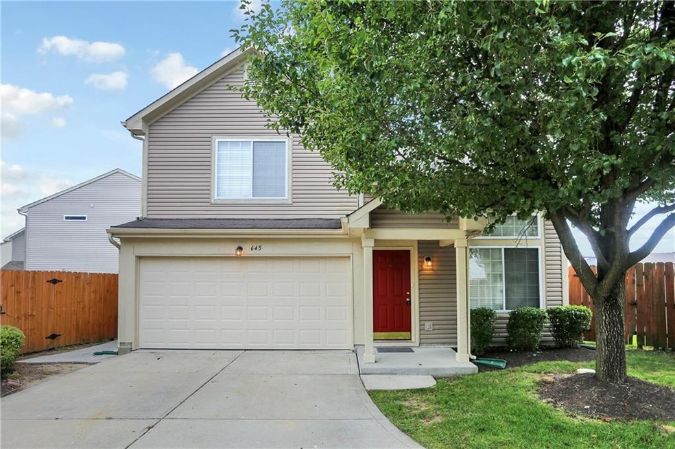 645 Cembra Dr, Greenwood, IN 46143 - photo 1