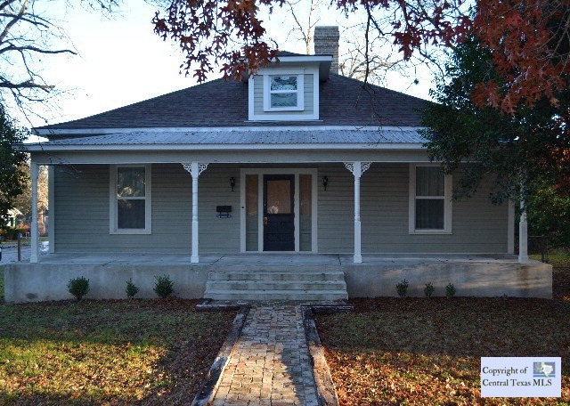 903 W Hopkins St, San Marcos, TX 78666 - photo 1