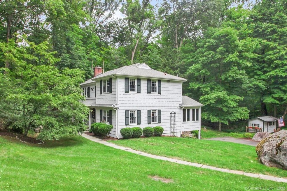 43 Hunting Ridge Rd, Stamford, CT 06903 - photo 1