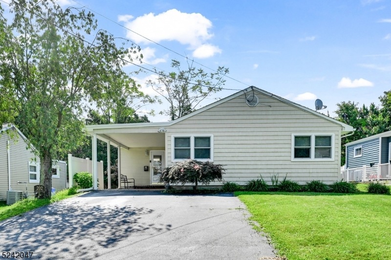 202 Rockaway Ave, Rockaway, NJ 07866 - photo 1