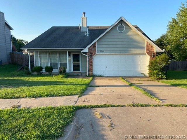 1704 W 110th Place S, Jenks, OK 74037 - photo 1