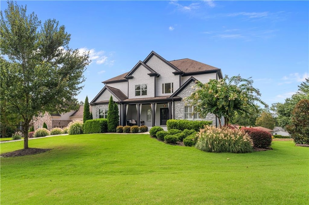 1186 Lincoln Dr, Marietta, GA 30066 - photo 1