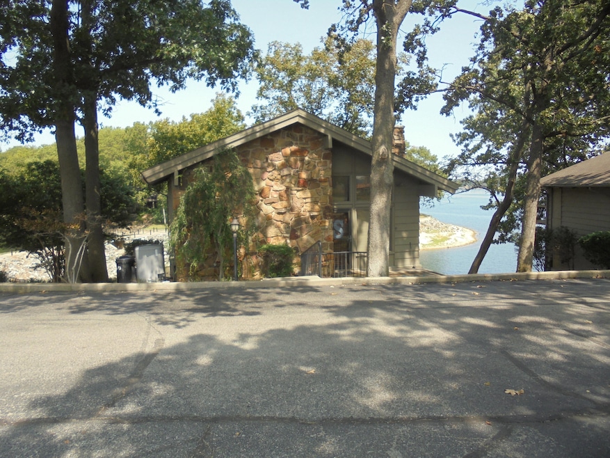 Sold $425,000