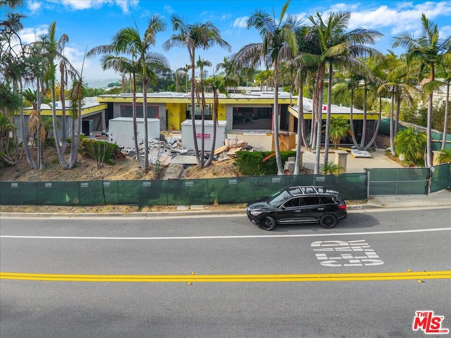 1855 Loma Vista Dr, Beverly Hills, CA 90210 - photo 1