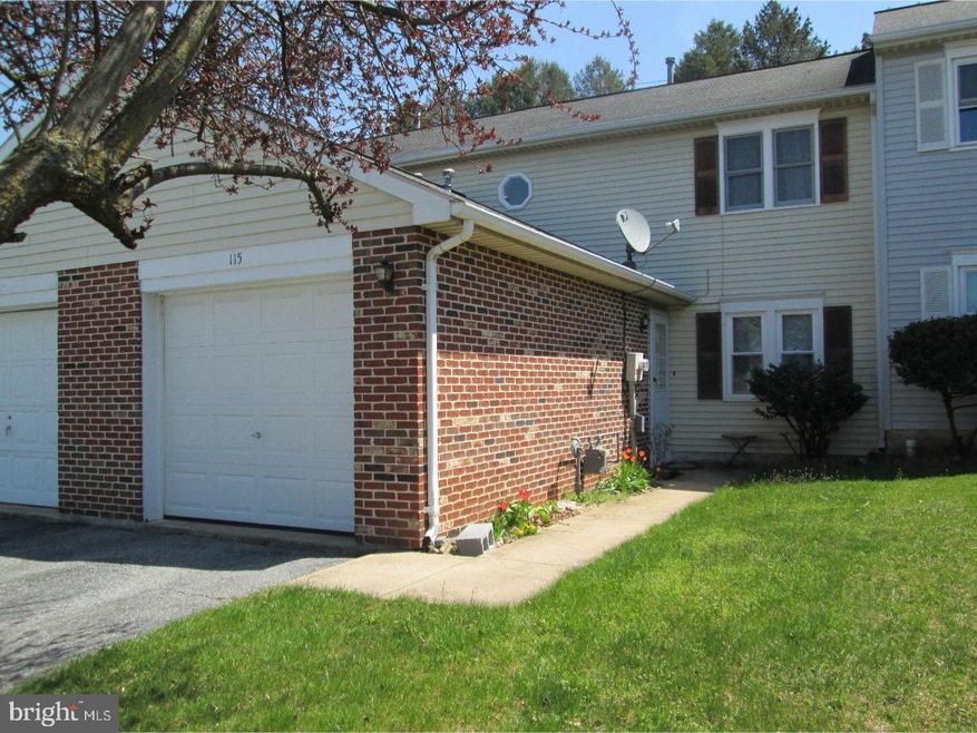 115 S 4th St, Womelsdorf, PA 19567 - photo 1