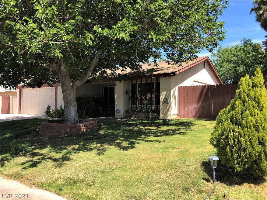 5606 Oxbow St, Las Vegas, NV 89119 - photo 1