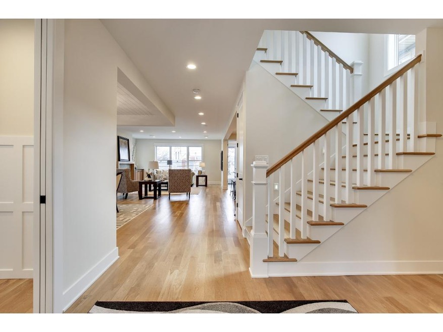 Feature: Open thread wood staircase