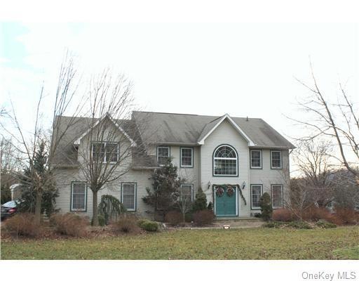 3 Lynn Dr, Spring Valley, NY 10977 - photo 1