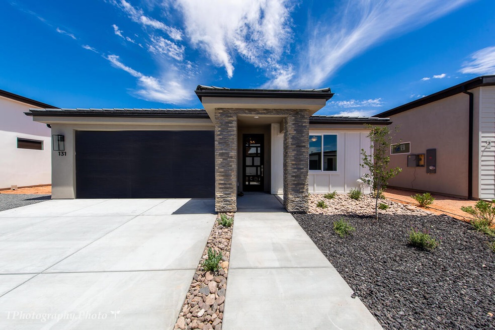 2 Front Exterior