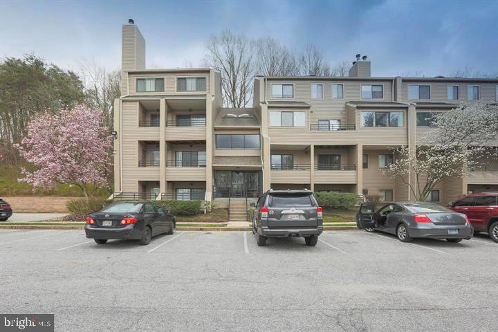 8101 Greenspring Way unit F, Owings Mills, MD 21117 - photo 1