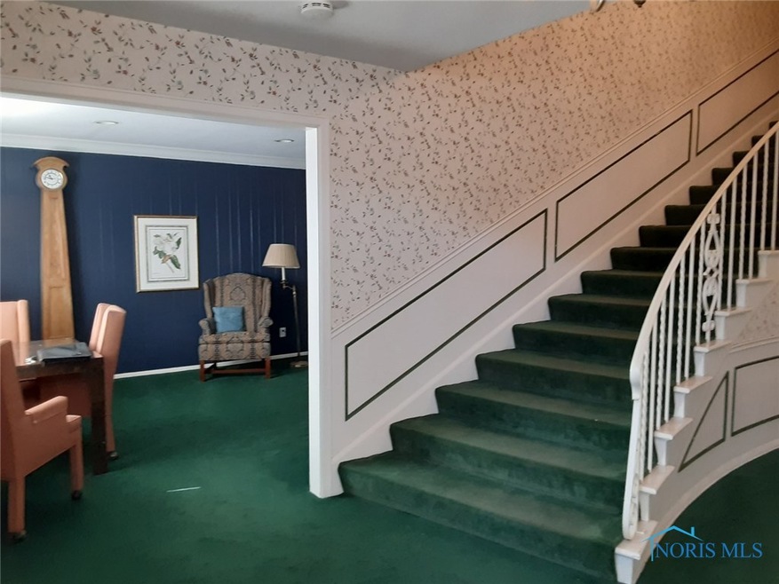Common Entry to Condo