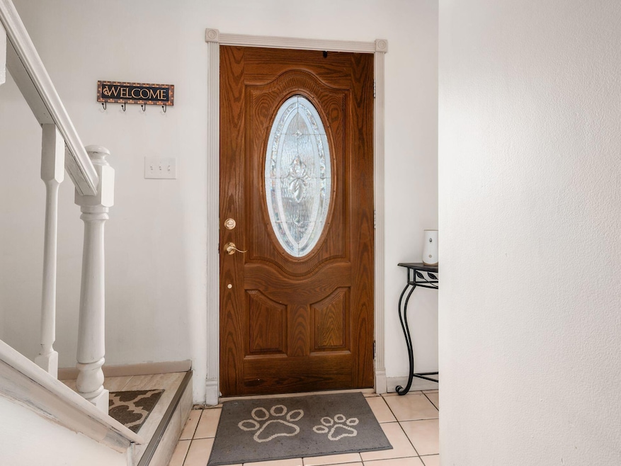 3307 Rudon Ln, Columbus, OH 43204 - photo 1