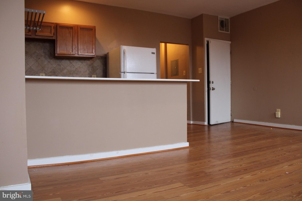 127 S Broadway unit A, Baltimore, MD 21231 - photo 1