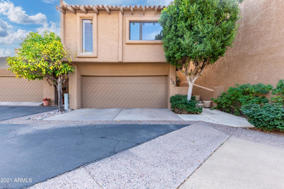 4434 E Camelback Rd unit 137, Phoenix, AZ 85018 - photo 1