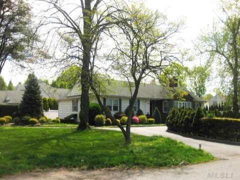 36 1st St, Garden City, NY 11530 - photo 1