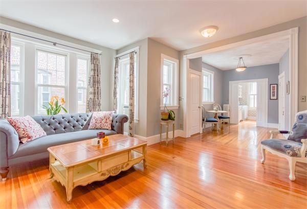 20 Parkway Rd unit 3, Brookline, MA 02445 - photo 1