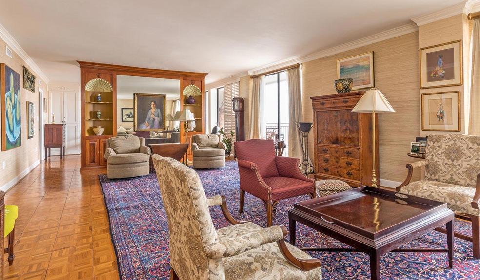 330 Concord St 17A, Dockside living room