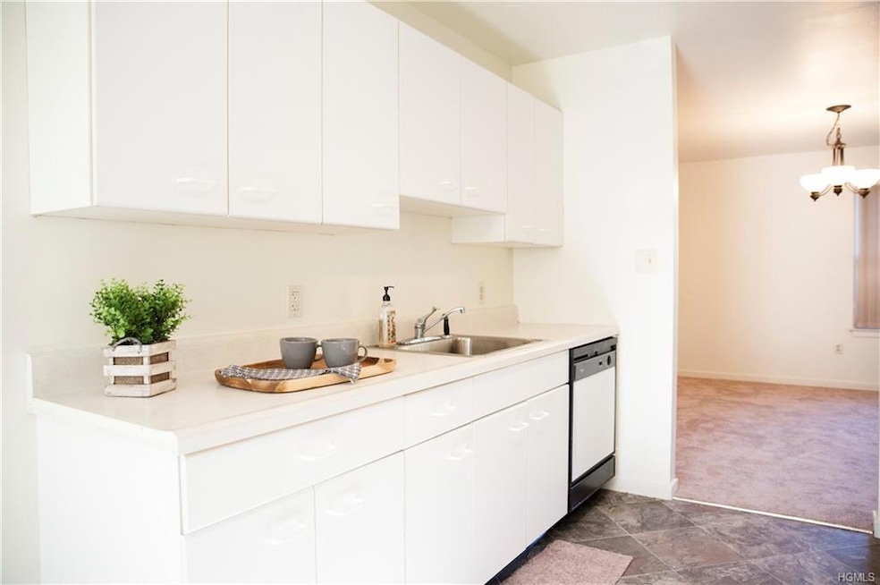 107 Continental Dr, Monroe, NY 10950 - photo 1