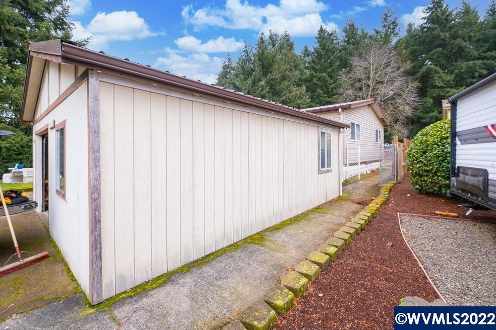 11728 Warbler Ln NE, Aurora, OR 97002 - photo 1