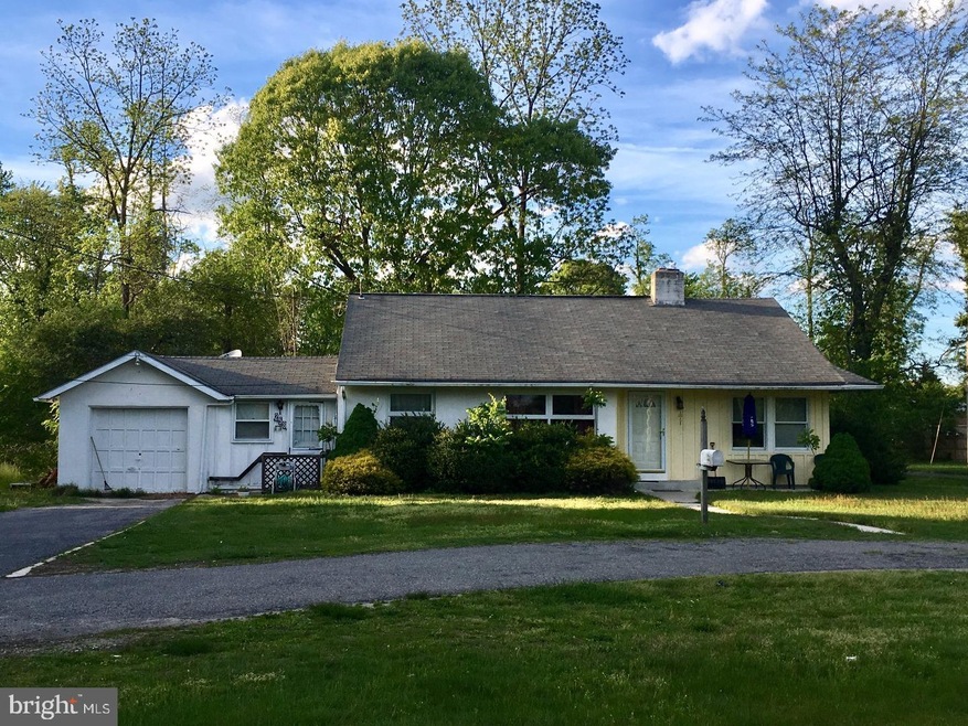 258 Clementon Rd, Berlin, NJ 08009 - photo 1