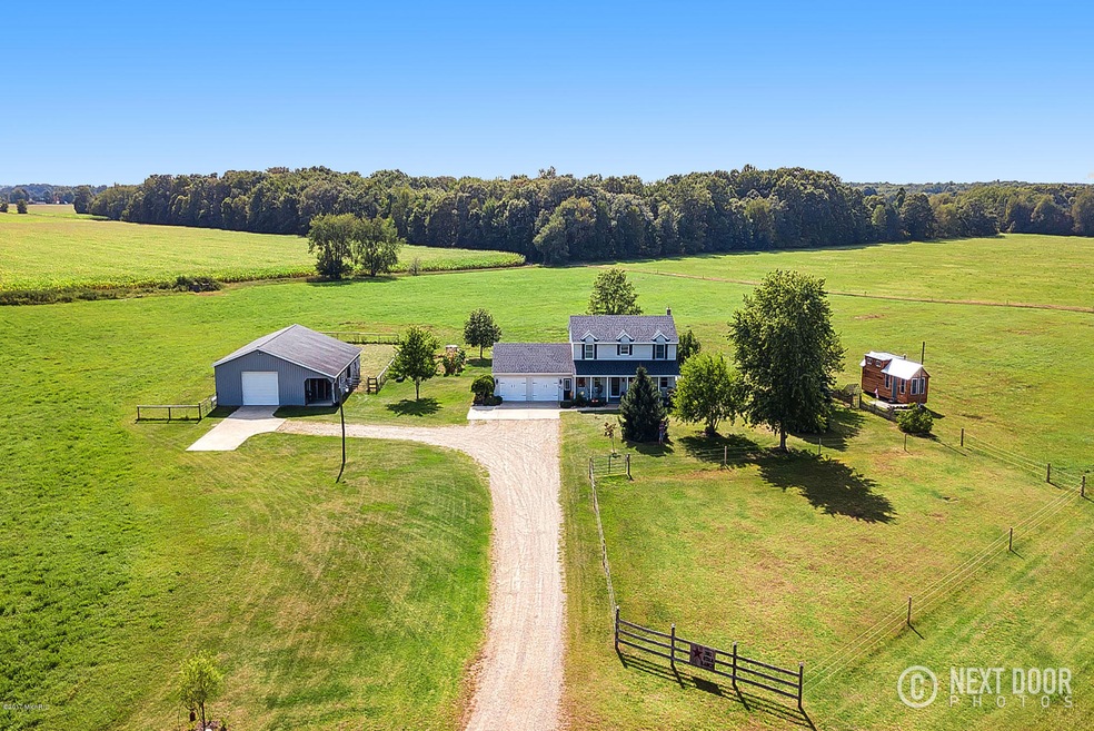 1686 Creek Side Ct, Wayland, MI 49348 - photo 1